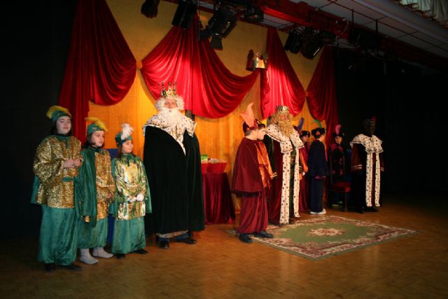 Los Reyes Magos llegan a Cehegn un año ms - 3