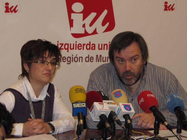 IU de Murcia destaca que el 2010 ha sido el año de la lucha activa en las instituciones y en la calle - 1, Foto 1