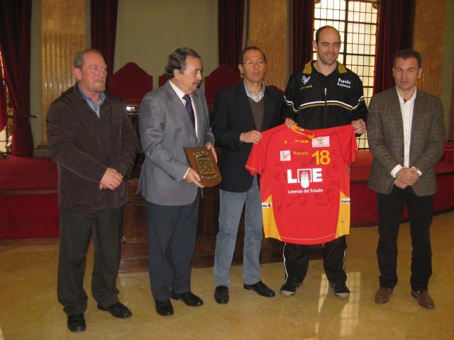 El Alcalde da la bienvenida a la Selección Española de Balonmano - 2, Foto 2