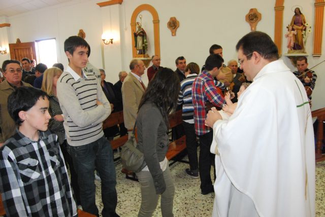 City officials attending Raiguero Alto where he celebrated Mass in the chapel of Santo Domingo, Foto 2