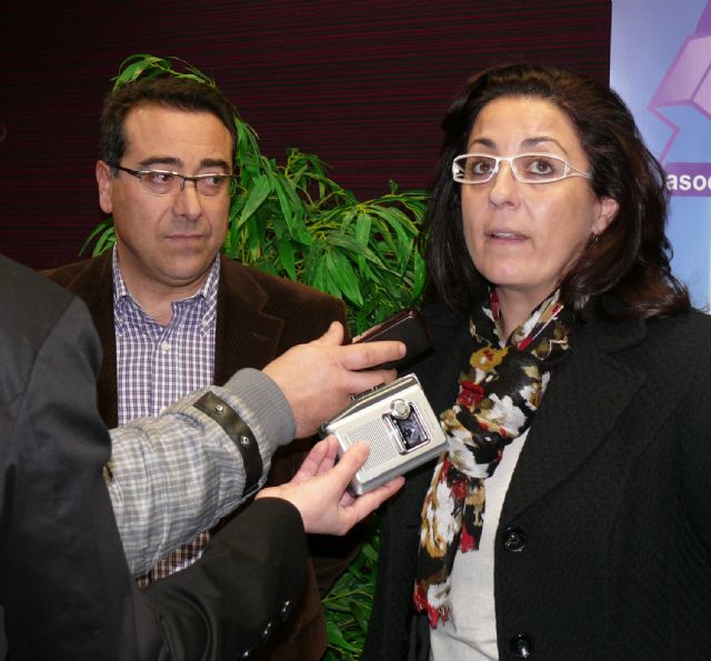 Como ´altamente positivo´ han calificado desde Acoge el primer programa ´Tengo una pregunta para…´ con el alcalde de Jumilla - 1, Foto 1