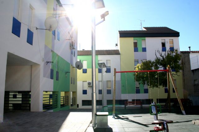 Finaliza la rehabilitación de las viviendas sociales de la calle García Márquez - 4, Foto 4