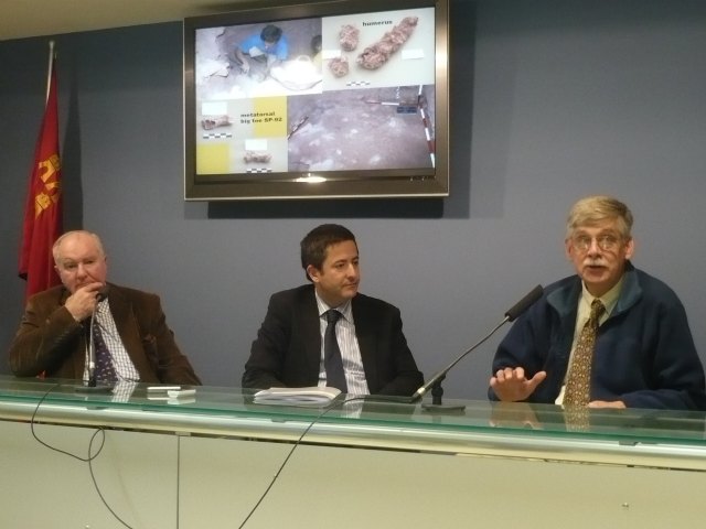 La Sima de las Palomas atrae el interés de la comunidad científica internacional - 1, Foto 1