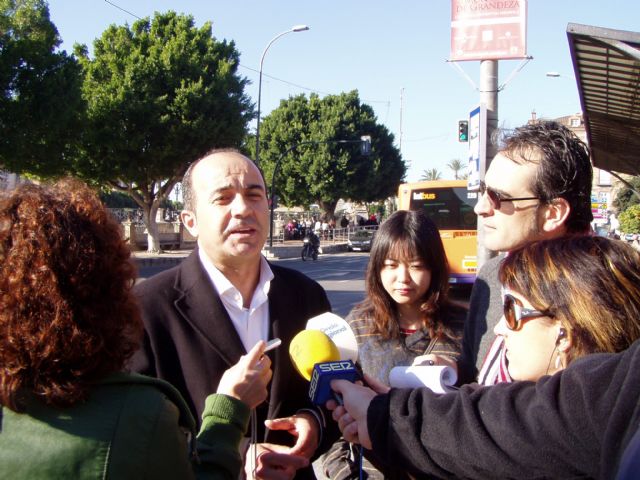 El PSOE propone la creación de una tarjeta monedero que amplíe las opciones para desplazarse en transporte público por Murcia - 1, Foto 1