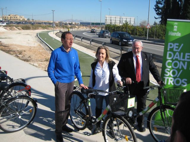 Los murcianos ya pueden desplazarse en bicicleta desde la ciudad al Campus de Los Jerónimos - 2, Foto 2