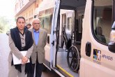 Obras Públicas subvenciona un vehículo adaptado para cubrir las necesidades de discapacitados psíquicos de Lorca