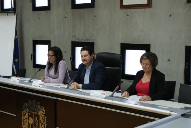 La asociación ASENFIFA reúne en San Pedro del Pinatar a decenas de afectados de fibromialgia y fatiga crónica - 2, Foto 2