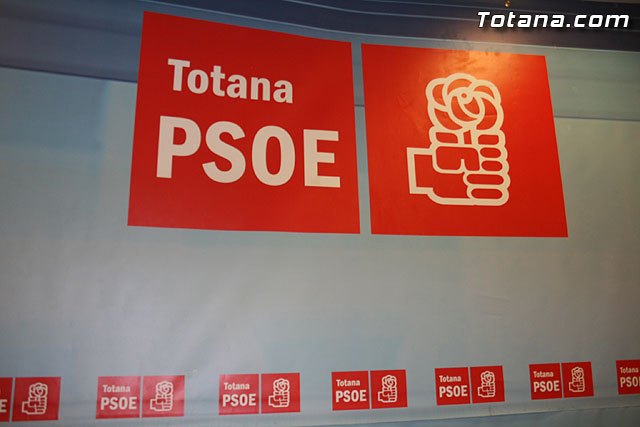 The Socialist Municipal Group condemns the aggression Totana Counselor Cruz, Foto 1