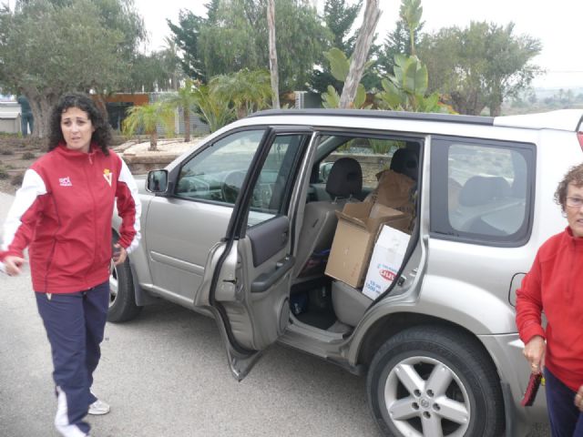 A la bsqueda del buceador desaparecido en La Isla del Fraile de guilas se han sumado hoy una veintena de motos acuticas - 24