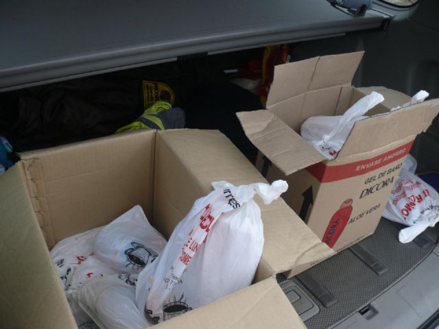 A la bsqueda del buceador desaparecido en La Isla del Fraile de guilas se han sumado hoy una veintena de motos acuticas - 25