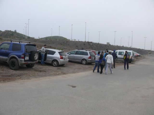 A la bsqueda del buceador desaparecido en La Isla del Fraile de guilas se han sumado hoy una veintena de motos acuticas - 33