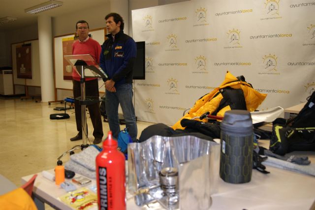 El deportista Carlos García Gutiérrez se enfrentará al reto de recorrer 480 km en 8 días a -57 ° y durmiendo una media de 3,5 horas diarias - 1, Foto 1