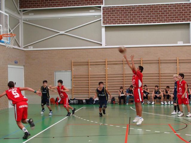 El Programa de Deporte Escolar llega  a las finales de balonmano, baloncesto, fútbol sala y voleibol - 1, Foto 1