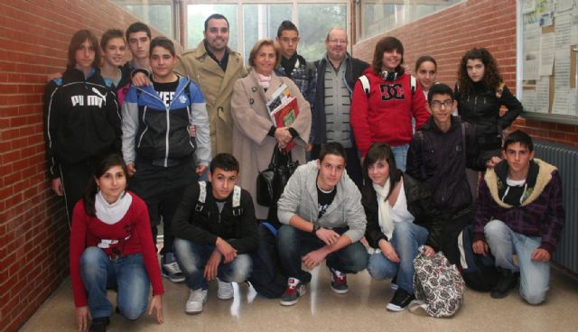 El Consejo de la Juventud recoge 4.300 kilos de alimentos para Cáritas y parroquias - 2, Foto 2