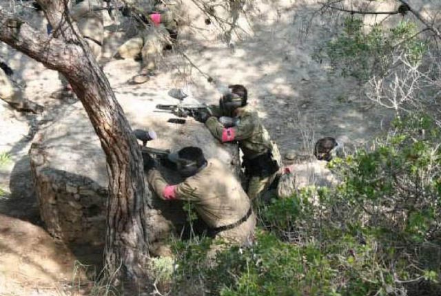 Una batalla de bolas de pintura, divertida propuesta del Ayuntamiento de Lorquí - 1, Foto 1