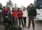 La Concejalía de Medio Ambiente planta 500 especies autóctonas en el entorno de la sierra de El Gavilán