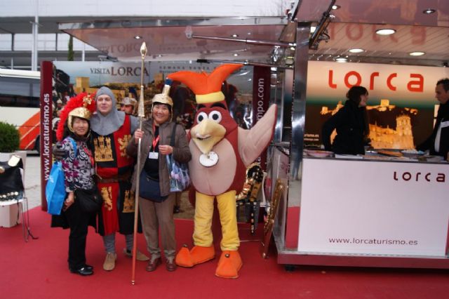 120 músicos de los Pasos Blanco y Azul recorrerán mañana la madrileña Calle Fuencarral e IFEMA vestidos de romanos - 1, Foto 1