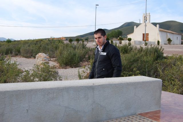 Finalizan las obras de las nuevas barbacoas contruidas en la ermita de La Araña, Foto 1