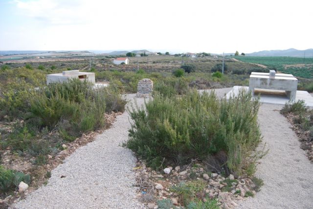 Finalizan las obras de las nuevas barbacoas contruidas en la ermita de La Araña, Foto 5