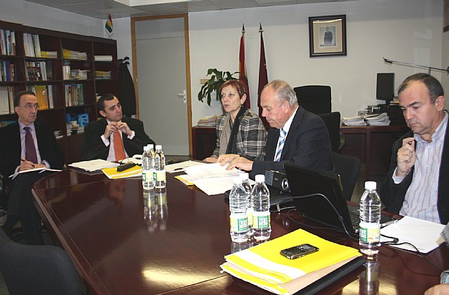 La Comunidad expone al Ministerio que la garantía sanitaria de nuestras frutas y hortalizas supera las exigencias legales - 1, Foto 1