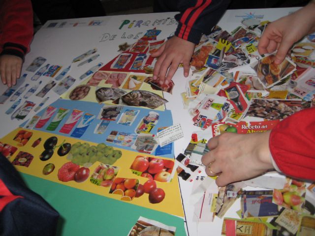 La concejalía de Sanidad colabora con ASPORMUR en el desarrollo de un curso de prevención de la obesidad, Foto 1