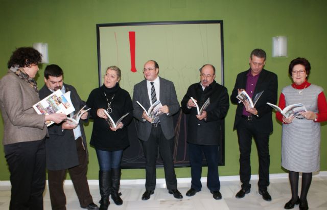 Puerto Lumbreras presenta su Anuario 2010 que resume el año a través de más de un millar de fotografías - 3, Foto 3