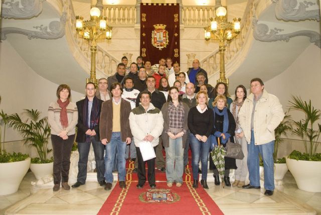 Desempleados del ADLE Barrios reciben sus diplomas - 4, Foto 4