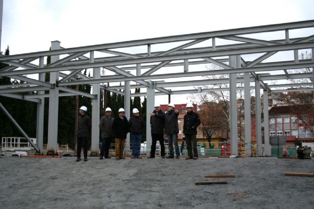 Comienza a tomar forma el auditorio, con el levantamiento de la estructura metálica - 4, Foto 4