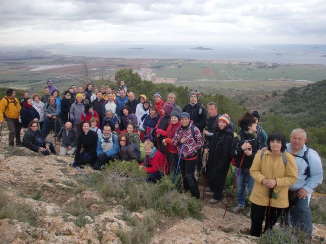 Más de 50 senderistas participaron en la ruta que la concejalía de Deportes organizó por el Parque Regional de Calblanque, Foto 1
