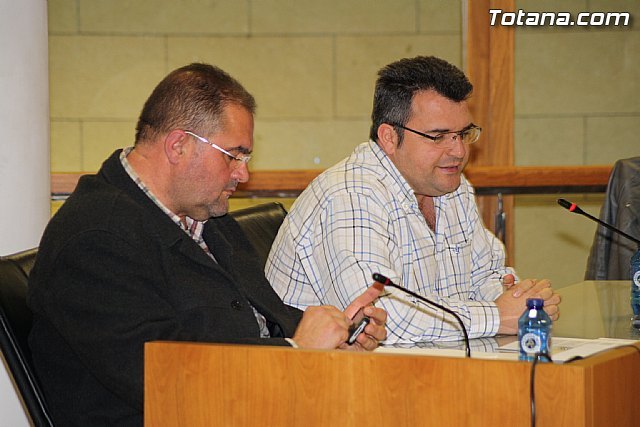 IU denuncia que el PP niega el debate en Pleno de una moción para exigir responsabilidades a Juan Morales, Foto 1