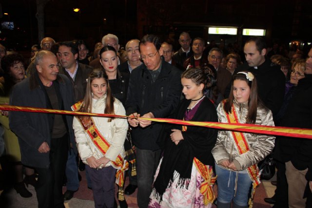 El Alcalde acompaña a los socios de la Peña Las Tenajas en la inauguración de su nueva sede - 1, Foto 1