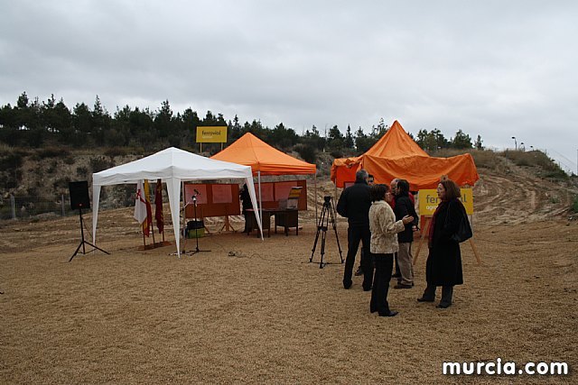 IU tacha de indocumentado y mentiroso al alcalde cuando elude su responsabilidad por la ubicación del nuevo colegio de La Cruz - 1, Foto 1