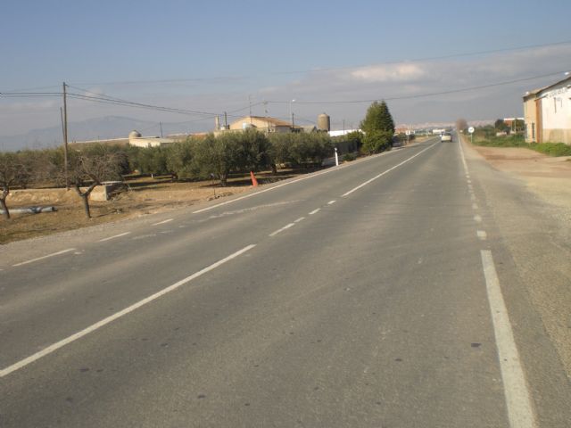 El ayuntamiento solicita a los vecinos de el Paretón-Cantareros que actualicen sus datos en el Padrón Municipal, Foto 1