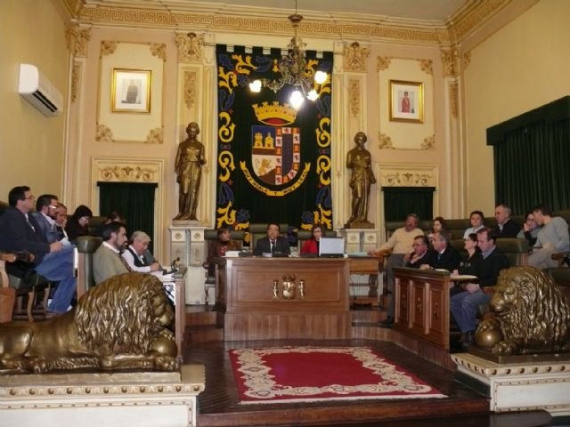 El Pleno rechaza a Valcárcel como pregonero de la Semana Santa 2011 de Jumilla - 1, Foto 1