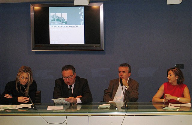 El ciclo ´Escritores en su tinta´ traerá a Molina de Segura a Enrique Vila-Matas, Eduardo Mendoza, Jorge Bucay y Jerónimo Tristante - 1, Foto 1