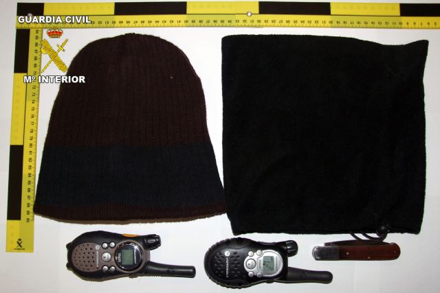 La Guardia Civil detiene a dos personas dedicadas a cometer atracos - 1, Foto 1