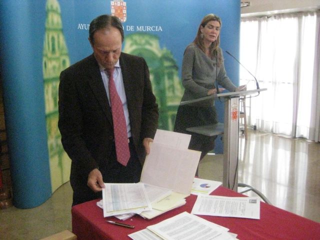 La Junta de Gobierno da luz verde al proyecto de presupuestos para 2011 - 1, Foto 1