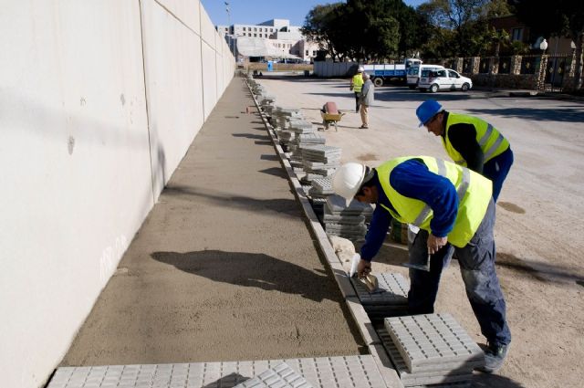 El acceso peatonal al nuevo hospital por la calle Minarete estará en dos semanas - 4, Foto 4