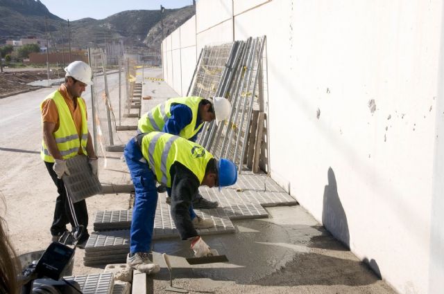 El acceso peatonal al nuevo hospital por la calle Minarete estará en dos semanas - 5, Foto 5