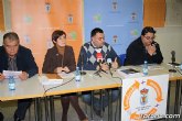 Decenas de vecinos participan en la asamblea vecinal en El Paretn-Cantareros