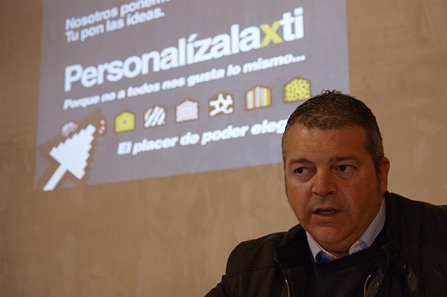 Francisco López, Foto 2