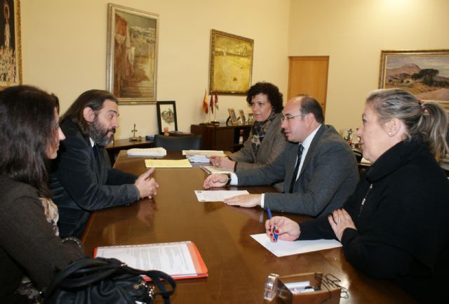 La Universidad de Murcia y el Ayuntamiento de Puerto Lumbreras preparan una nueva edición de la Universidad de Verano para Mayores - 1, Foto 1