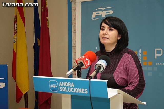 El PP de Totana afirma que la reforma de las pensiones supone un nuevo recorte del gobierno socialista, Foto 1