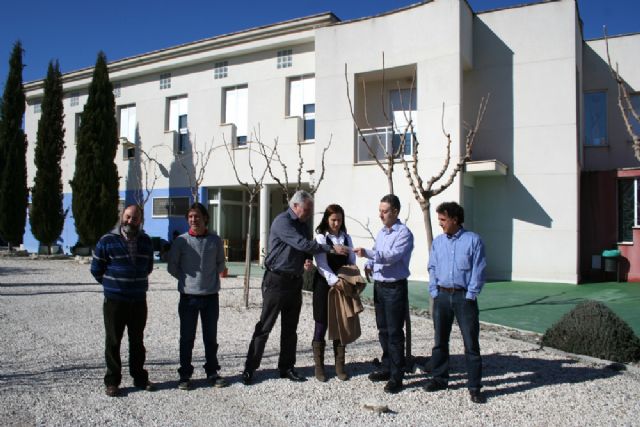 El Ayuntamiento entrega 5.000 euros a Betania - 1, Foto 1