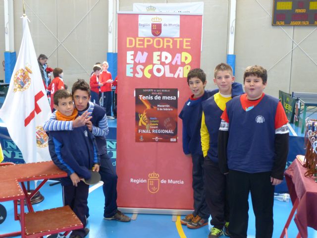 El equipo alguaceño del colegio Nuestra Señora del Carmen se hace con la medalla de bronce en campeonato de tenis de mesa - 1, Foto 1