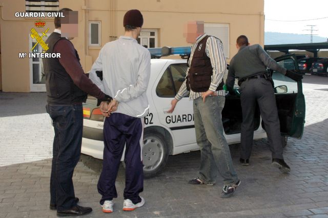 La Guardia Civil detiene al presunto atracador de un supermercado en Caravaca de la Cruz - 1, Foto 1