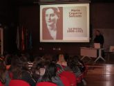 Alumnos de León y Huesca investigan en La Unión a la poetisa local María Cegarra