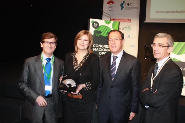 El Alcalde Cámara recibe el galardón de la Federación Española de Organizadores Profesionales de Congresos - 2, Foto 2