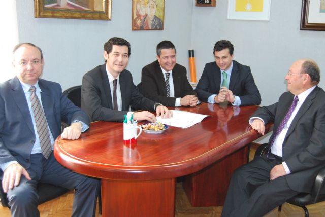 Primera reunin del equipo de Gobierno de Alhama con Proyectos Emblemticos de la Regin de Murcia, Foto 1