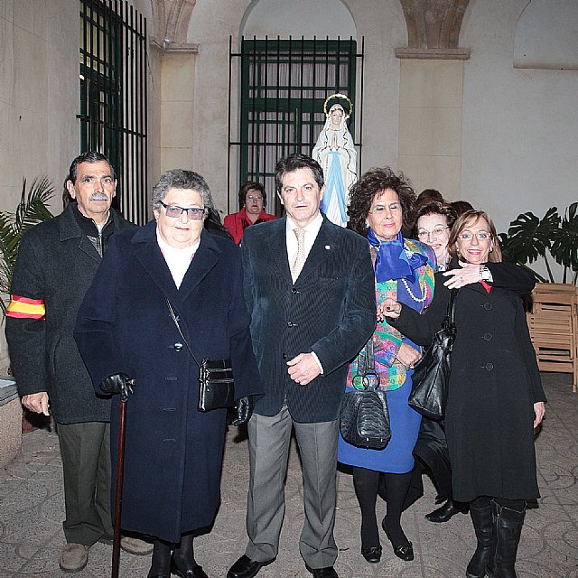 Miles de lorquinos acompañan a la Virgen de Lourdes en procesión en el dia de su onomástica - 4, Foto 4